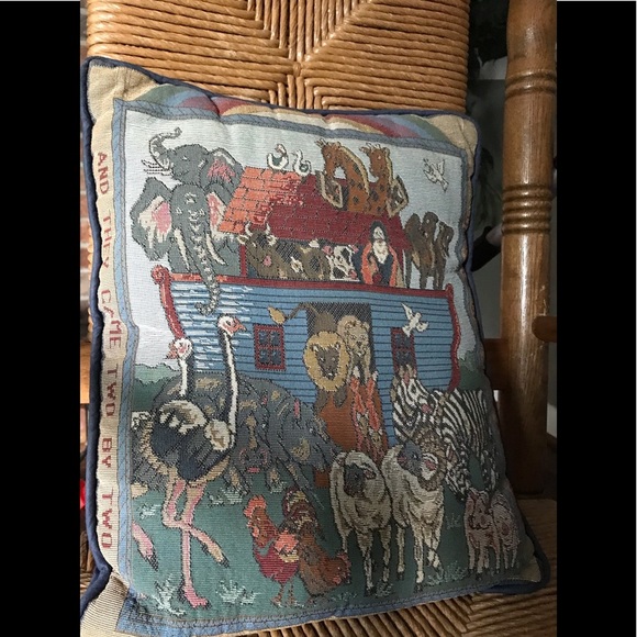 Rare Vintage Noah’s Ark Pillow - Picture 2 of 8